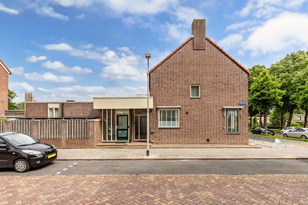 Medium property photo - Sportlaan 11, 8302 AW Emmeloord